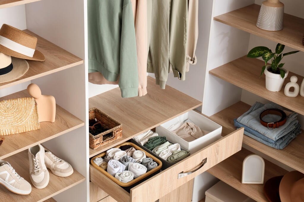 Dressing bien rangé